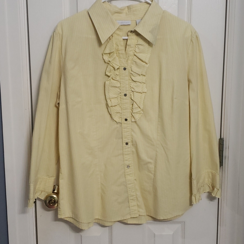New York and Company button shirt